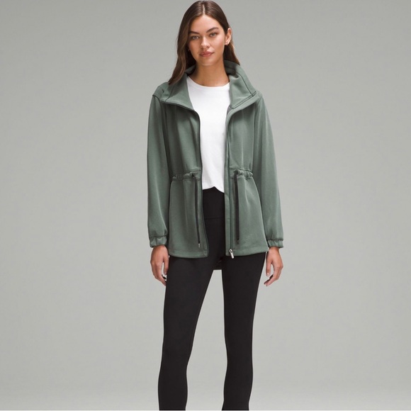 Lululemon Softstreme Cinch Waist Jacket - Picture 1 of 2